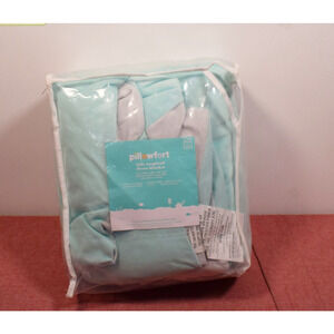 Pillowfort 60"x40" 6lbs Waterproof Removable Cover Weighted Blanket Gray*
